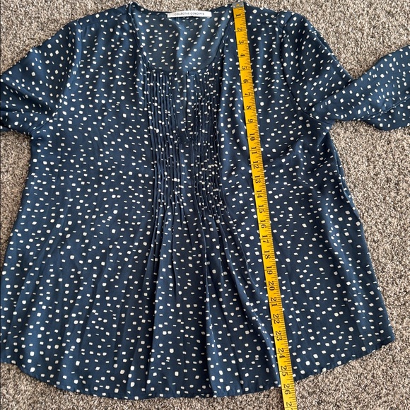Collective Concepts blouse. Dusty navy blue with cream pattern. - Picture 8 of 8